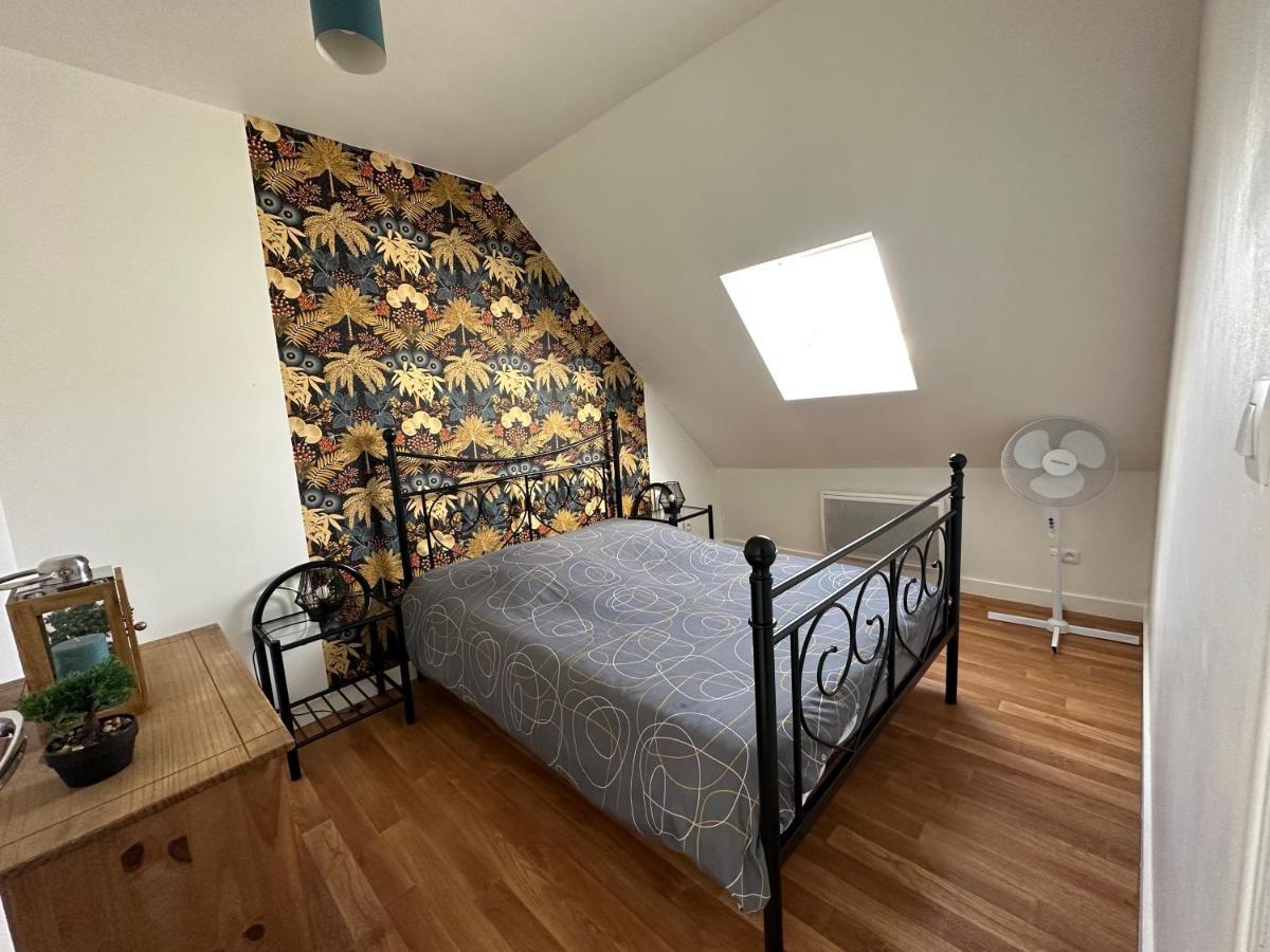 Appartement Au Centre Ville De Санс Экстерьер фото
